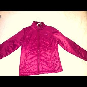 Womens North Face fleece lined jacket - Size L